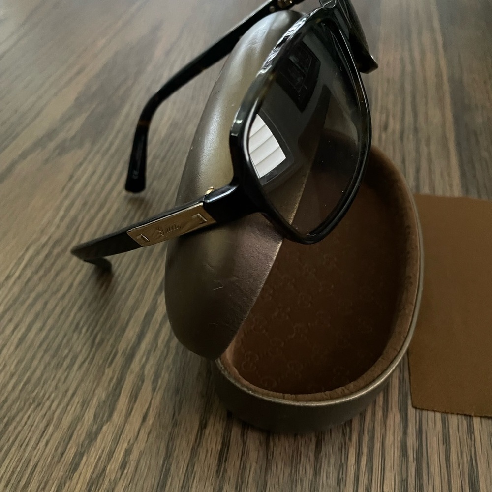 Gucci sunglasses - Picture 5 of 7